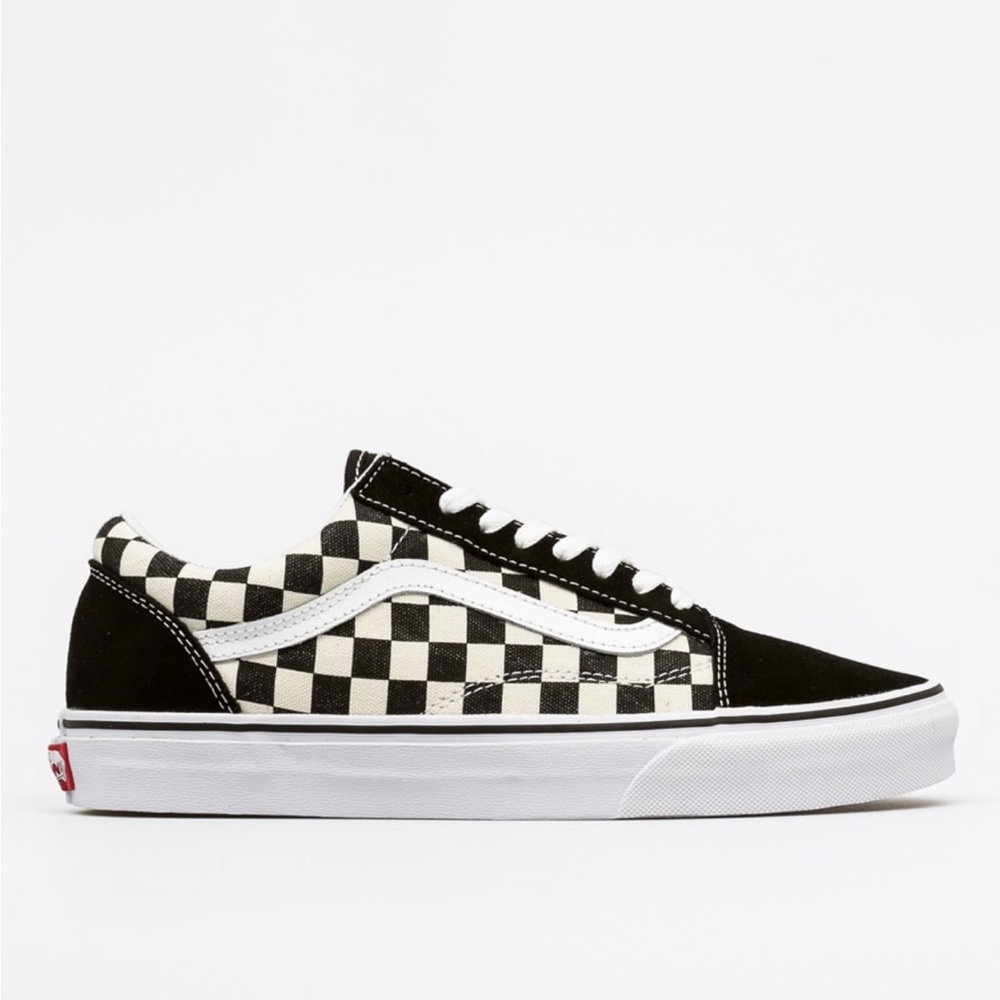 VANS checkerboard, old school sneakers. Used, great condition! Size 7.5.